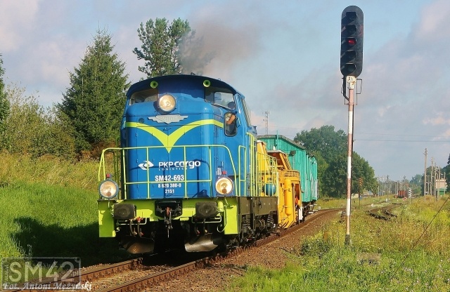 SM42-693