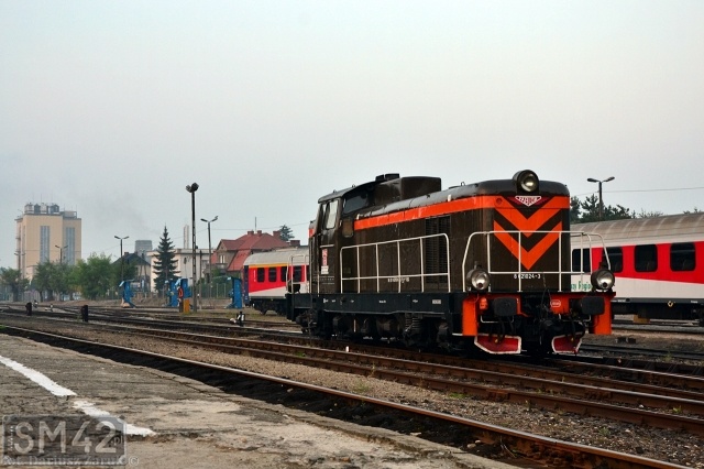 SM42-523