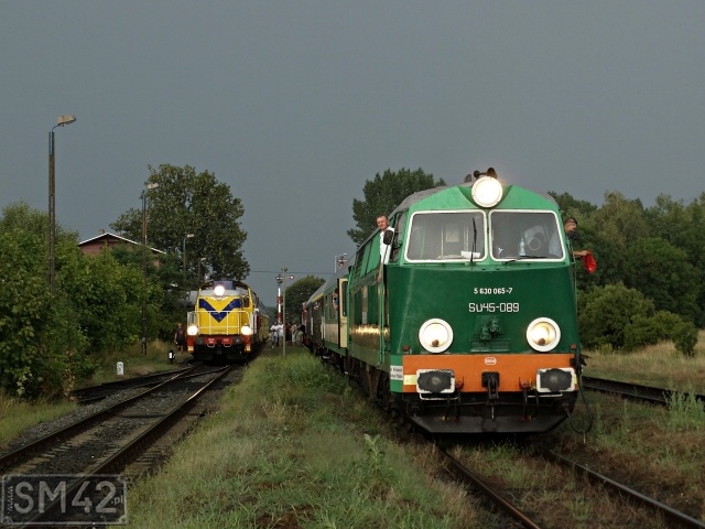 SU45-089 & SU42-506